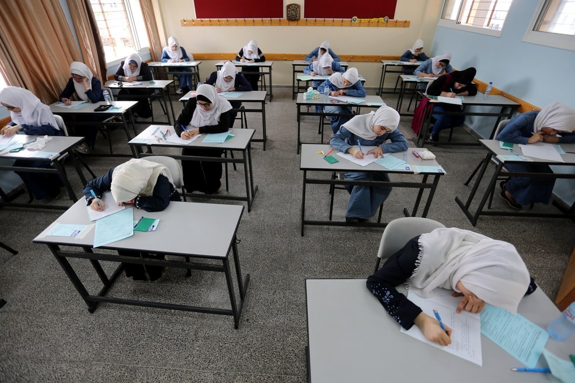 مشكلة طلاب الدراسات الخاصة في تقديم امتحان الثانوية العامة