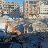 #تقرير  عائلات نزحت من منازلها المدمرة تجد نفسها مضطرة للعيش داخل مبنى سجن متضرر في ظل ظروف قاسية ونقص في مقومات الحياة الأساسية